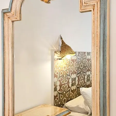 Puloni Bed & Breakfast 3*