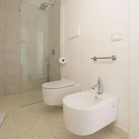 Puloni Bed & Breakfast 3*